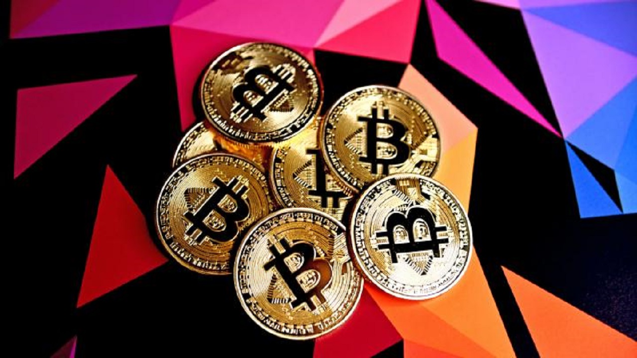 Büyük Soru: Hafta Sonuna Kadar Bitcoin Fiyatı Ne Olur?