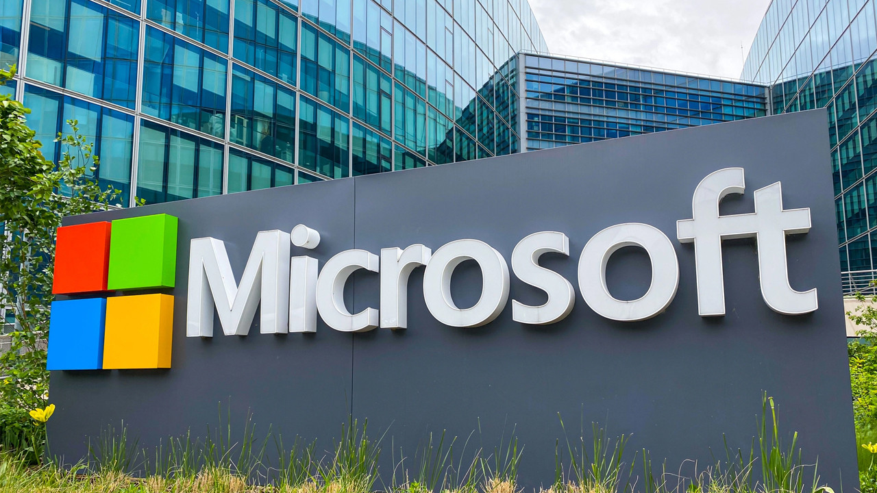 Twitter’a bir darbede Microsoft’tan geldi