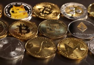 Dev Kripto Borsası Sepetini Açtı: Bitcoin ve Bu 21 Altcoin Var!