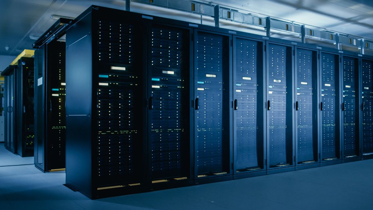 Yapay zeka için en az 10.000 GPU’ya sahip bir muhteşem bilgisayar geliyor